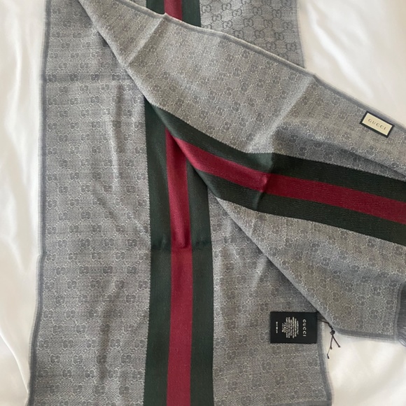 NWT GUCCI gray/green/red WEB stripe VERBIERE wool/silk knit 35x180cm scarf - Picture 3 of 9